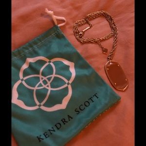 Rae Rose Gold Kendra Scott necklace